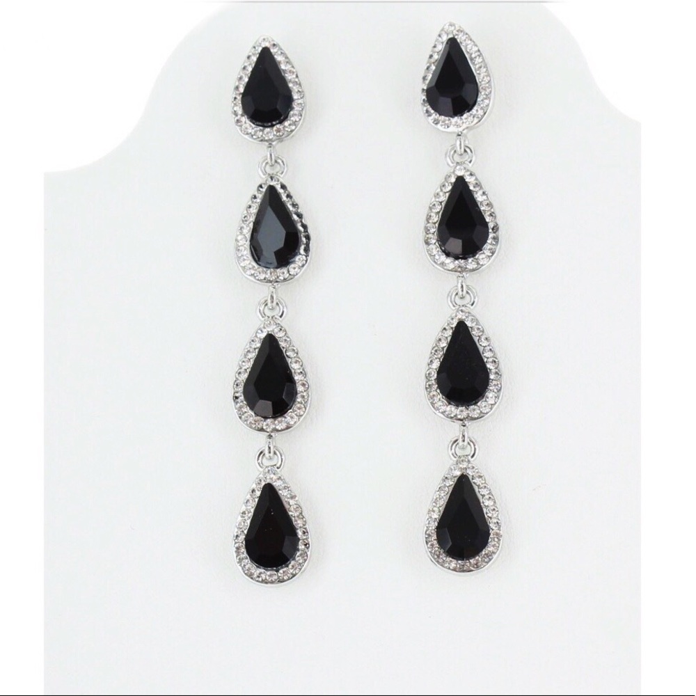Black & silver dangling teardrop earrings - Picture 2 of 7